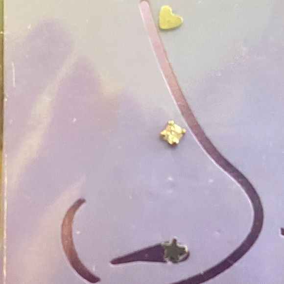 💜CLAIRE’S💜 3-PC SET OF NOSE STUDS👃 - Picture 1 of 4